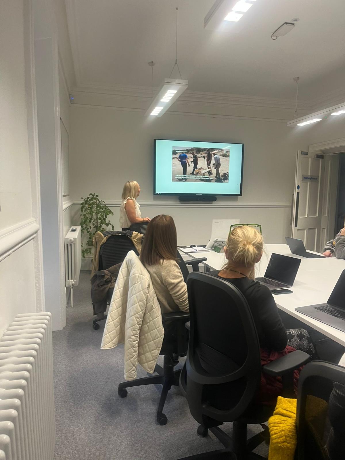 AI Training Workshops for Business Teams